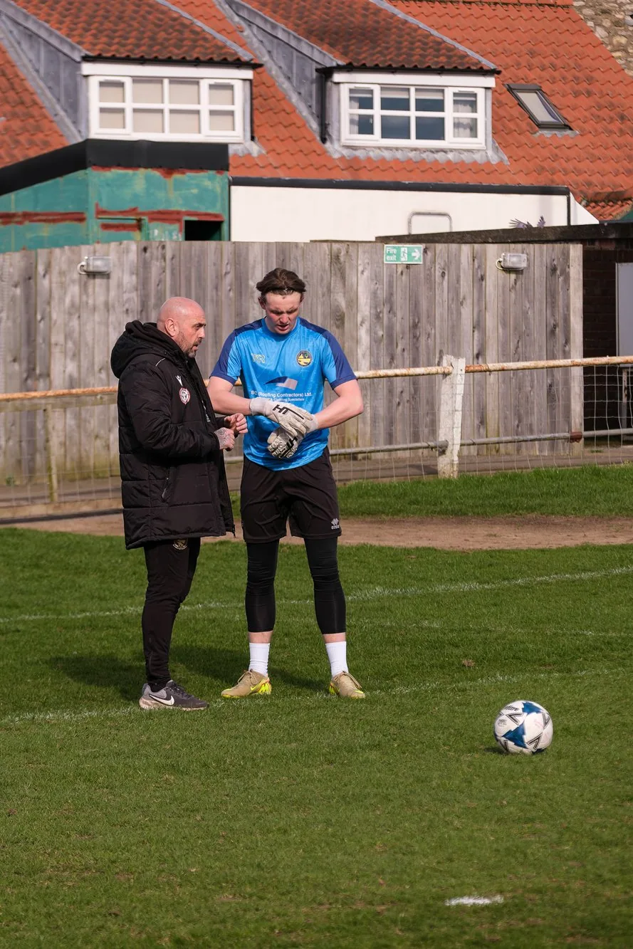 Pickering Town v Bottesford Town — photograph 2