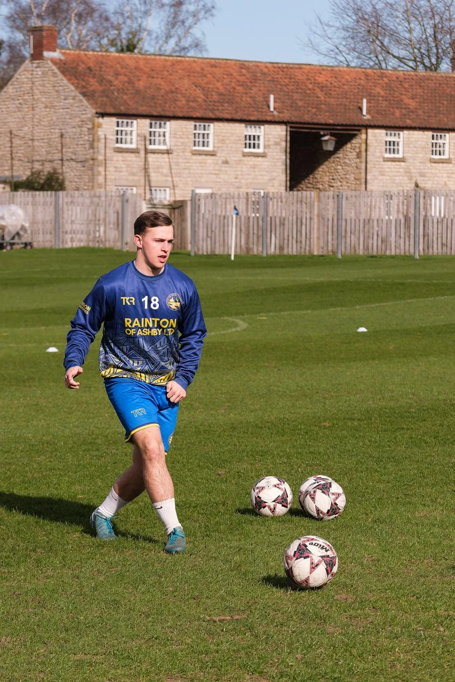 Pickering Town v Bottesford Town — photograph 7