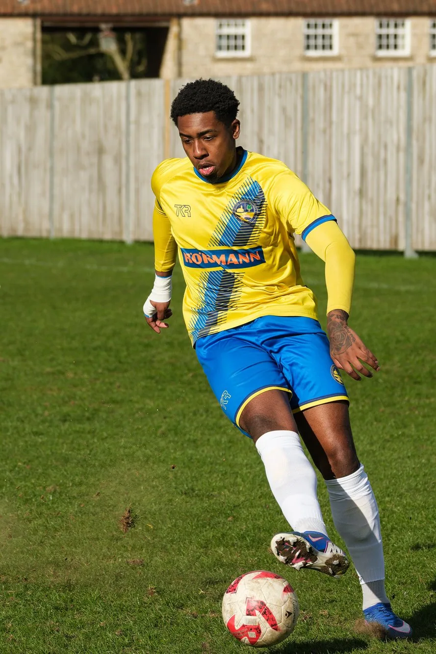 Pickering Town v Bottesford Town