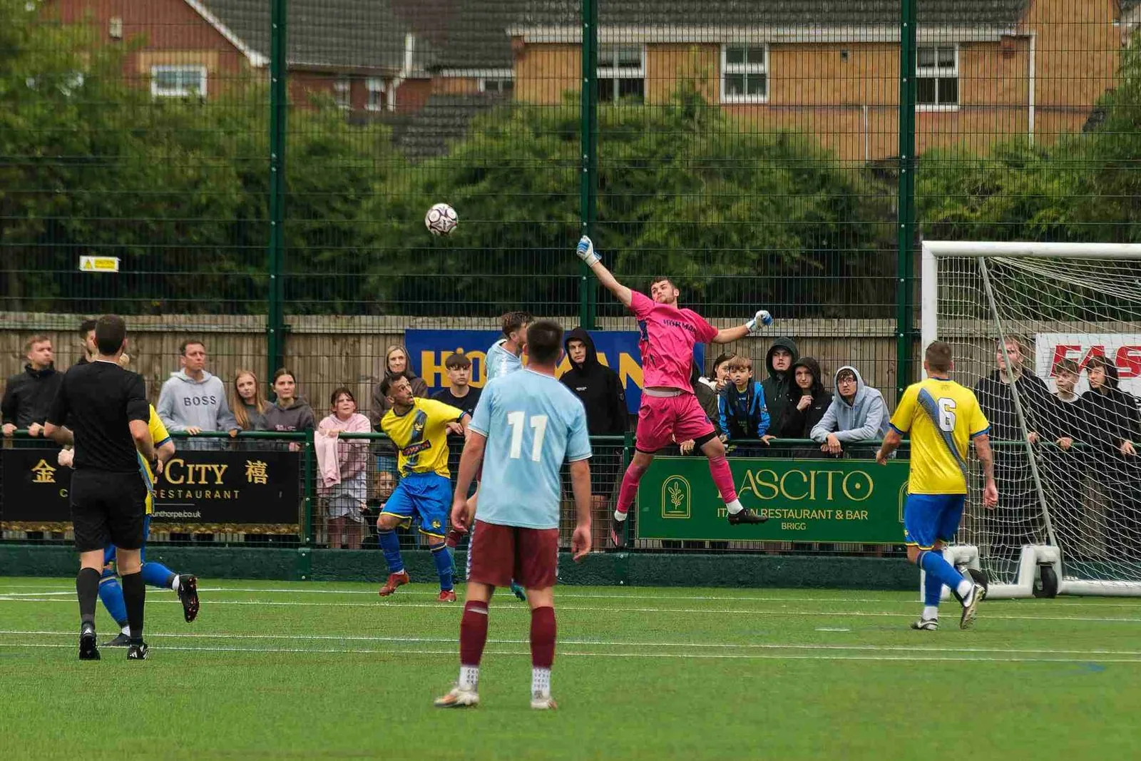 Bottesford Town v. Scunthorpe United — photograph 6