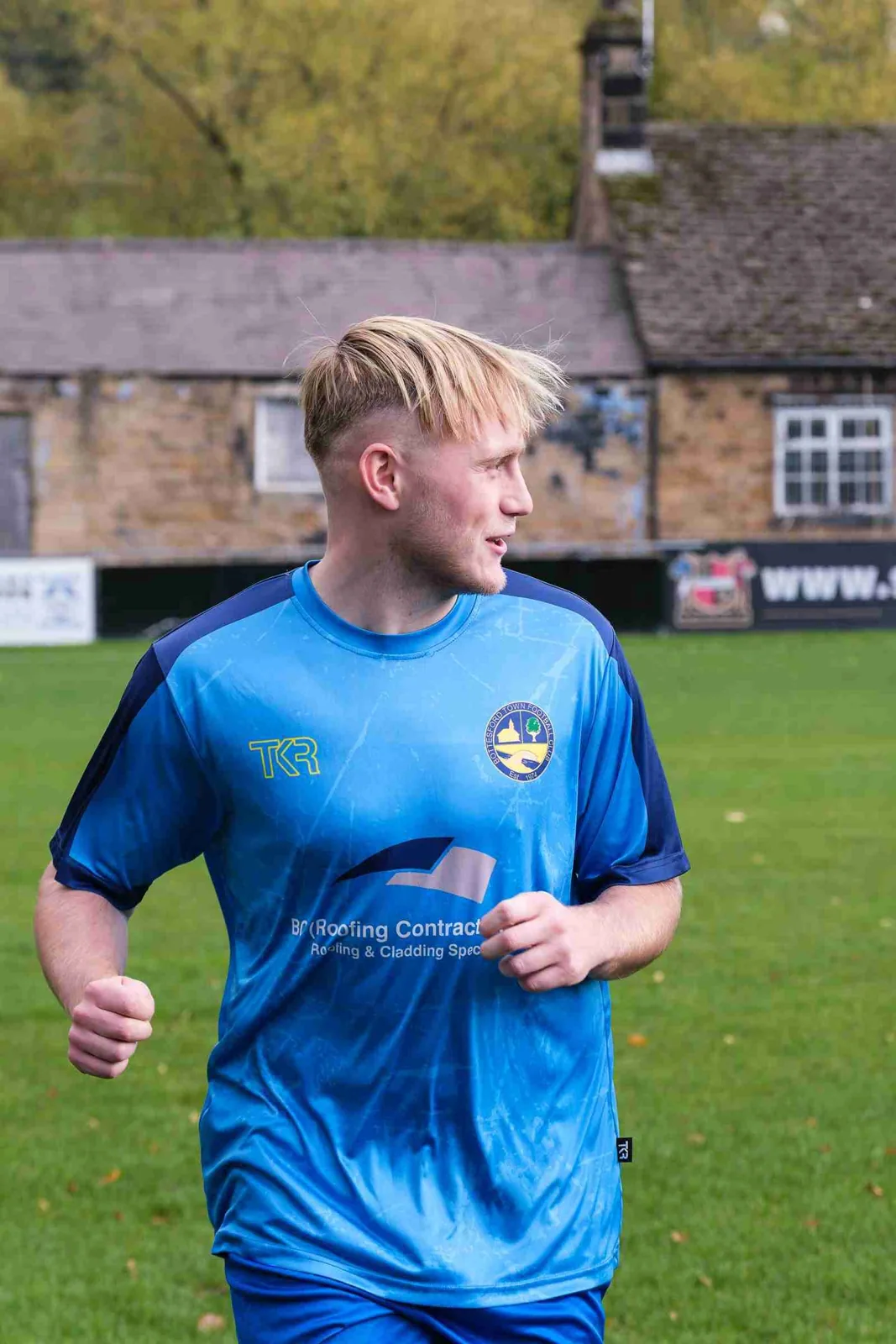 Sheffield FC v Bottesford Town FC — photograph 8