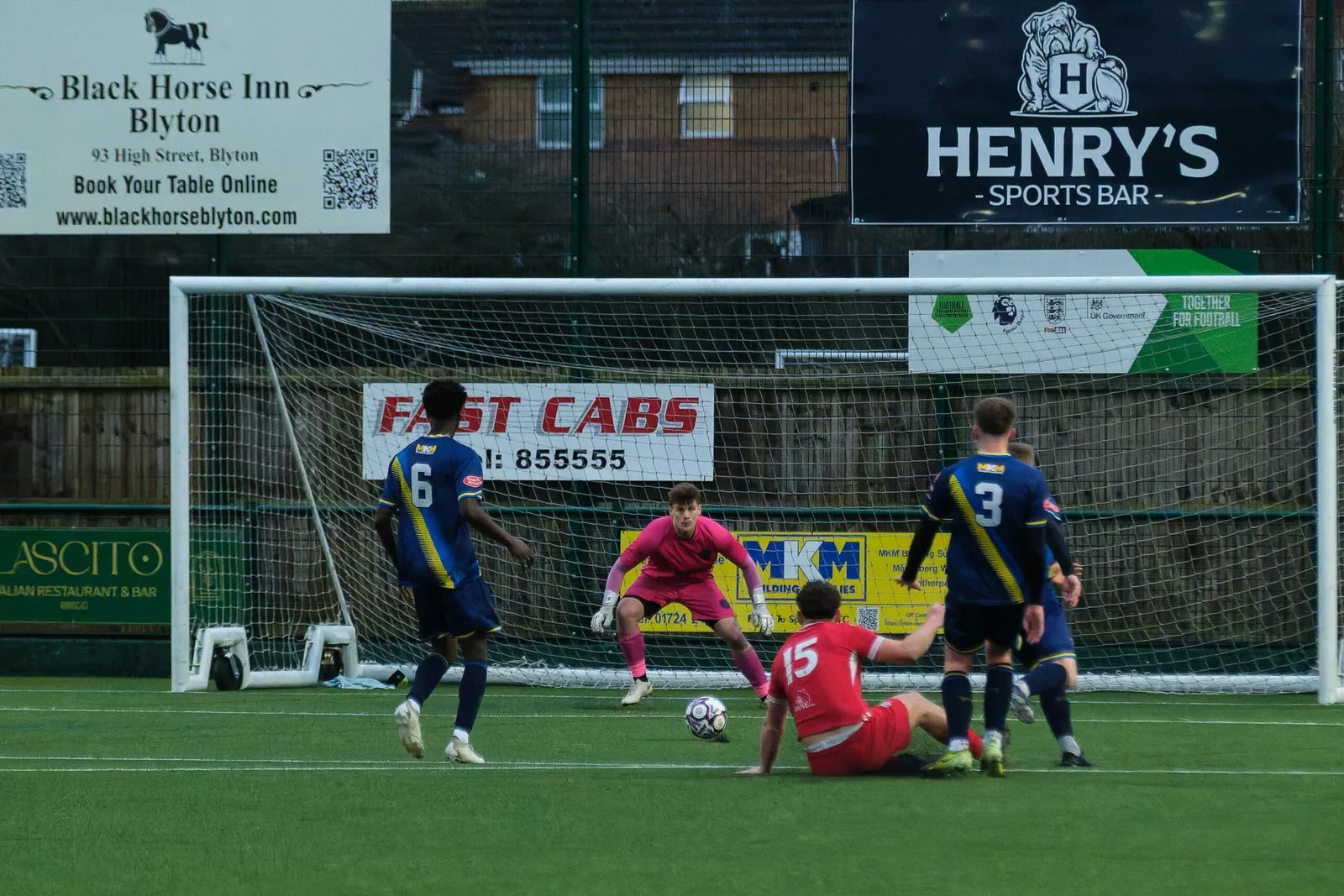 Bottesford Town FC v Parkgate — photograph 9