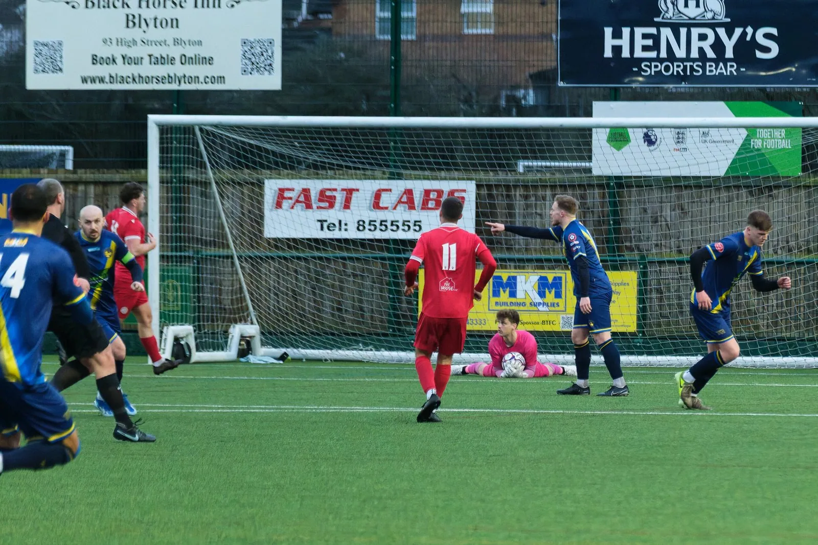 Bottesford Town FC v Parkgate — photograph 8